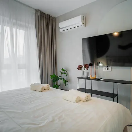 Apartment Foisorului Brand New With Huge Balcony Bucharest