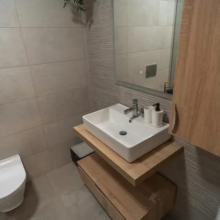 Foisorului Brand New With Huge Balcony * Bükreş